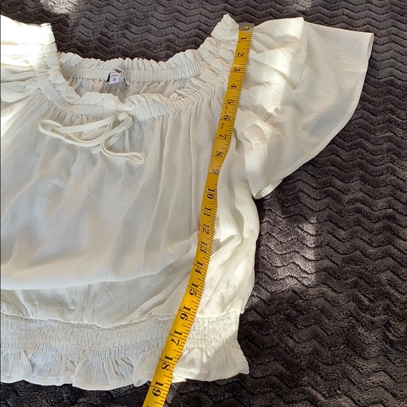 Express Off Shoulder Top - Picture 11 of 12